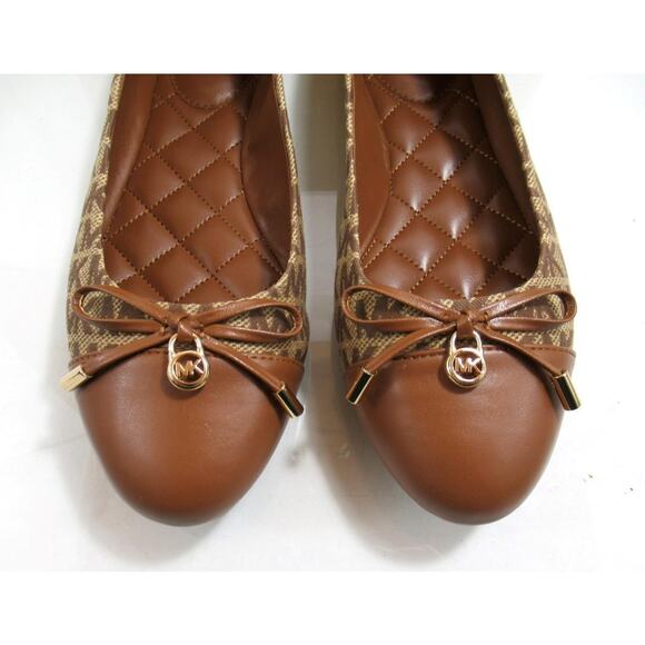 Michael Kors Melody Toe Cap Bow Ballet Flat Shoes MK Logo Beige / Ebony Size 8 - Picture 6 of 8